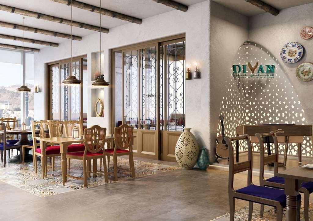 Doubletree By Hilton Muscat Qurum Restaurante foto